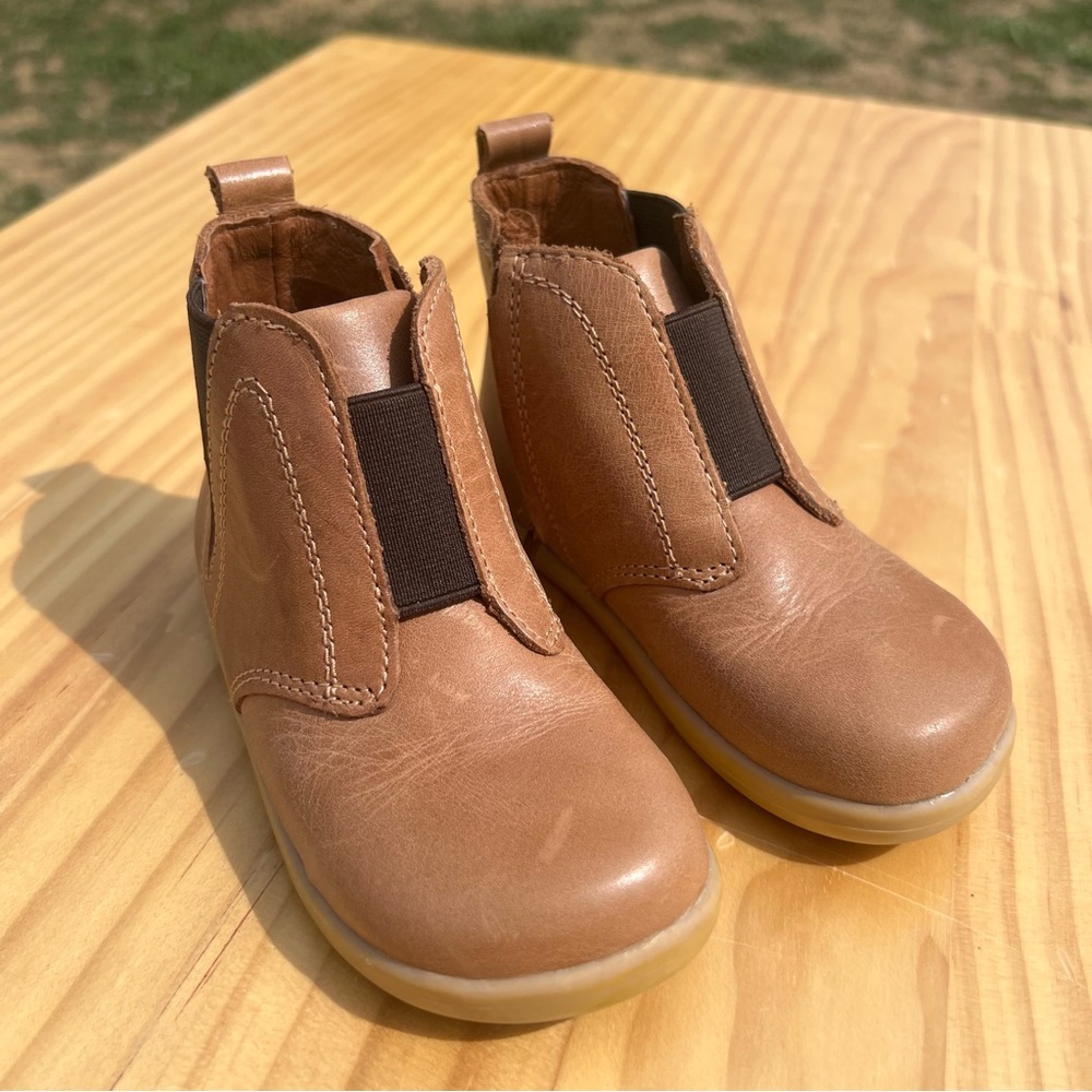Bobux Kids Leather Chelsea Boots – Tan – Size EU 23 (US Toddler 7)